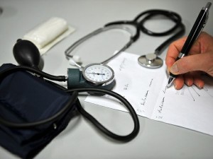 Certificati medici e defibrillatori, attenzione alle nuove scadenze