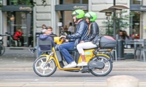 Torino punta all’elettrico con lo scooter sharing di Iren