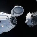 La capsula SpaceX Dragon attracca alla Stazione Spaziale Internazionale